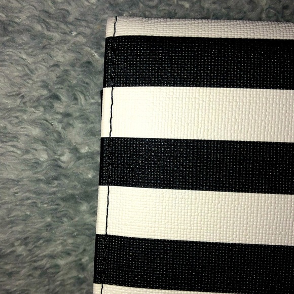 Kut From The Kloth black & white wallet - Picture 7 of 14